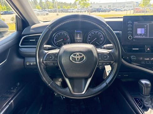 Used 2023 Toyota Camry SE image 21