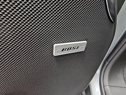 New 2025 GMC Yukon XL Denali w/ Sun & Power Step Package image 33