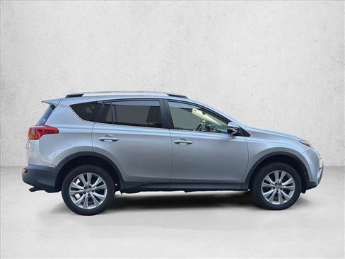 Used 2013 Toyota RAV4 Limited FWD image 4