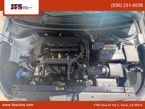 Used 2021 Hyundai Accent SE FWD image 20