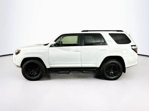 Used 2021 Toyota 4Runner TRD Off-Road AWD/4WD image 3