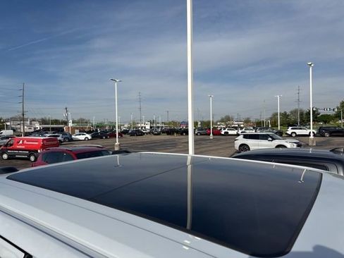 Used 2025 Ford F150 Raptor image 21