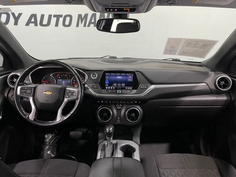 Used 2019 Chevrolet Blazer LT image 17