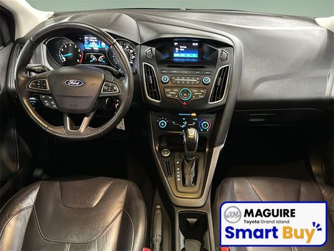 Used 2015 Ford Focus SE w/ Equipment Group 201A image 16