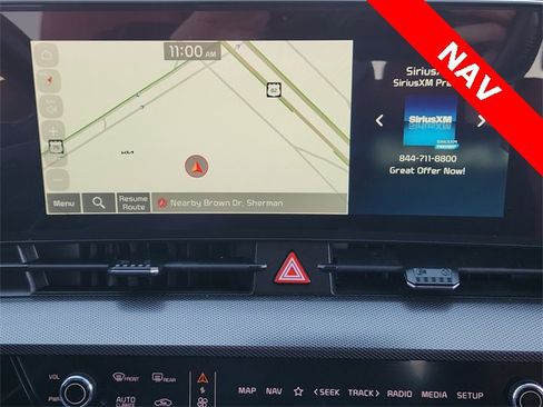 Used 2023 Kia Sportage SX image 18