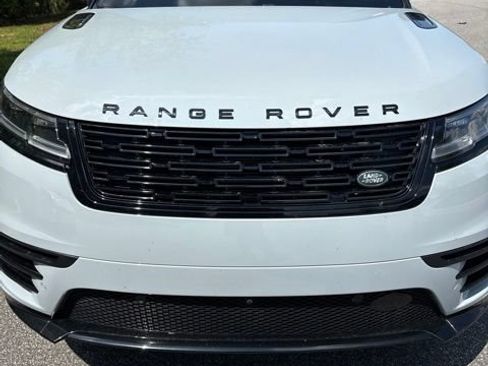 Used 2024 Land Rover Range Rover Velar Dynamic SE AWD/4WD image 13
