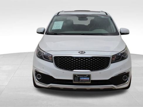 Used 2016 Kia Sedona SX Limited FWD image 2