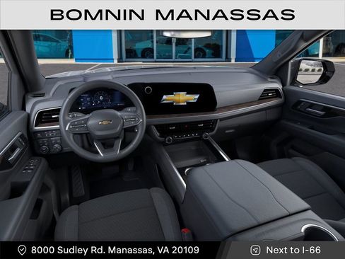 New 2026 Chevrolet Suburban LS AWD/4WD image 15
