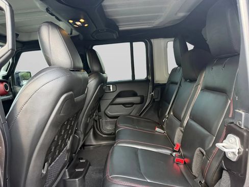 Used 2019 Jeep Wrangler Unlimited Rubicon AWD/4WD image 26