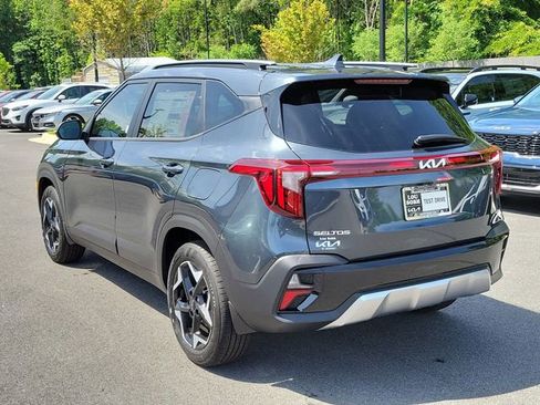 New 2026 Kia Seltos S FWD image 6