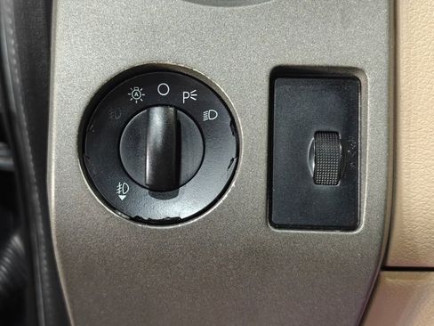 Used 2008 Ford F250 Lariat AWD/4WD image 15