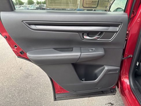 Certified 2024 Honda CR-V EX image 32