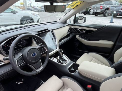 Certified 2025 Subaru Outback Limited image 17
