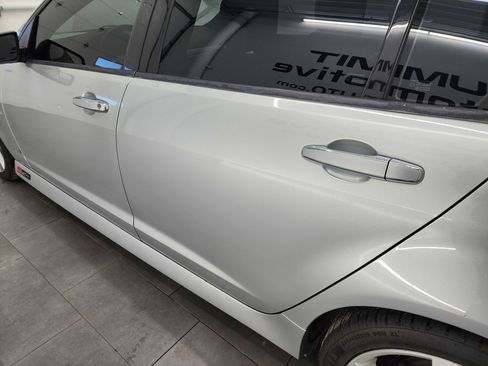 Used 2009 Pontiac G8 GT w/ Premium Package image 27