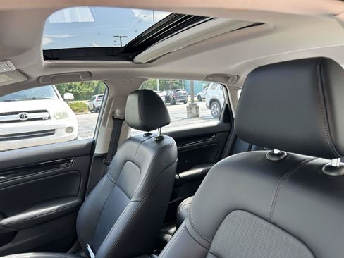 Certified 2024 Honda Civic Touring image 9