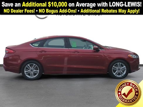 Used 2018 Ford Fusion SE w/ Fusion SE Technology Package image 8