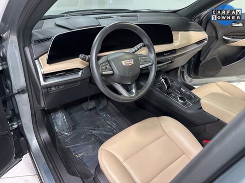 Used 2025 Cadillac XT4 Premium Luxury w/ Technology Package image 12