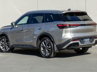 Used 2024 INFINITI QX60 Luxe w/ Performance Audio Package video 3