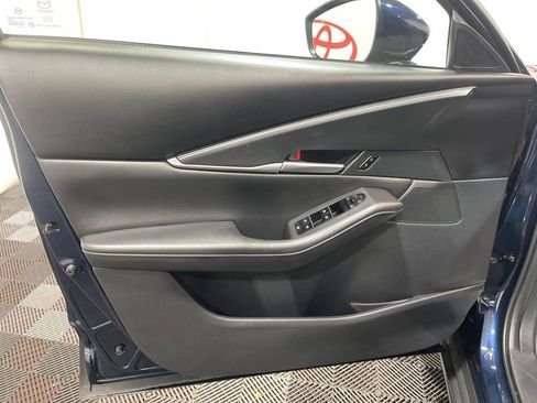 Used 2021 MAZDA CX-30 AWD 2.5 S w/ Select Package image 17