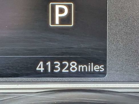 Used 2024 Nissan Versa SV w/ Trunk Package FWD image 32