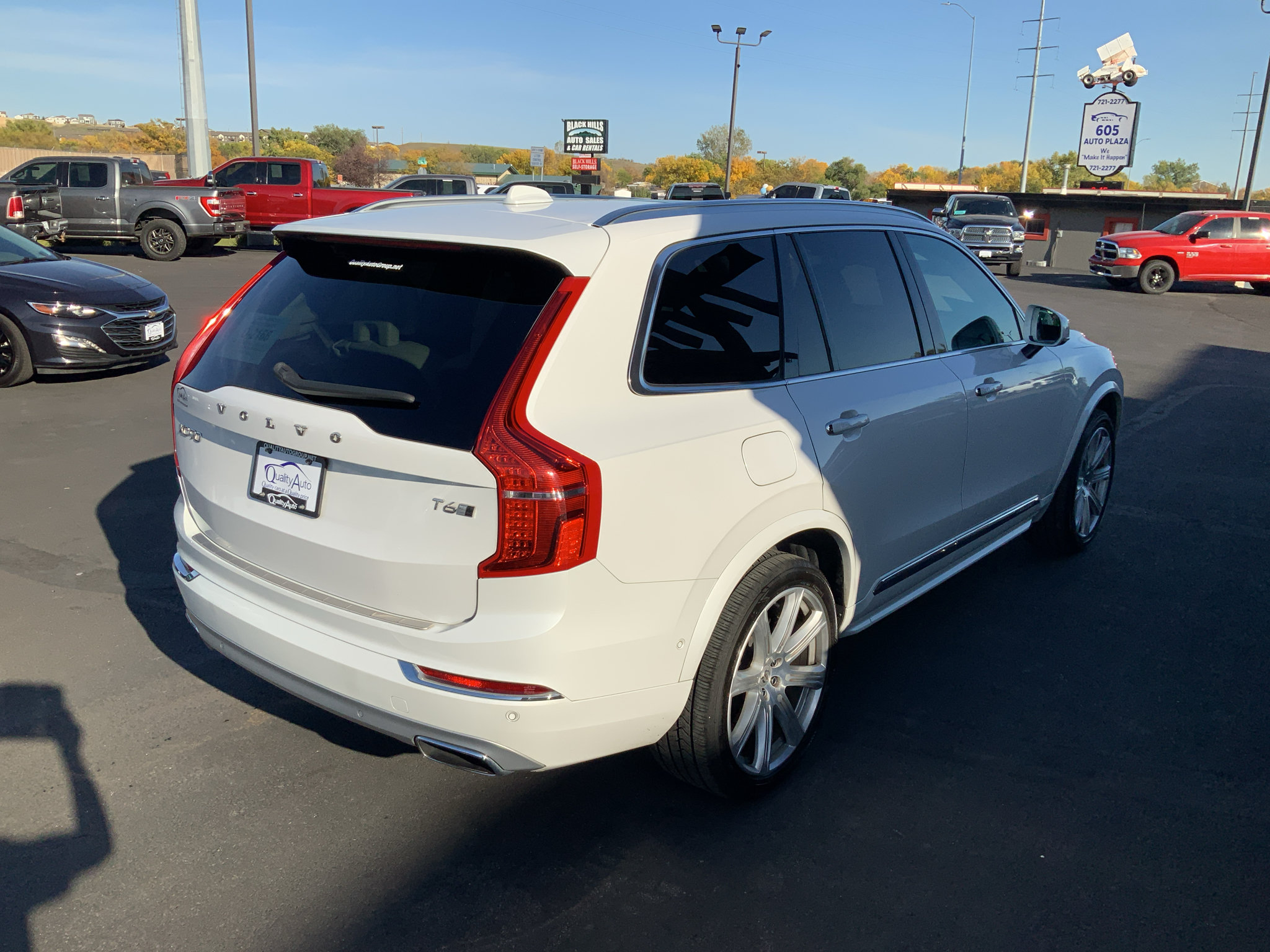 Used 2018 Volvo XC90 T6 Inscription w/ Convenience Package AWD/4WD image 6