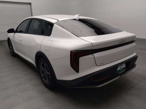 Used 2025 Kia K4 FWD image 5