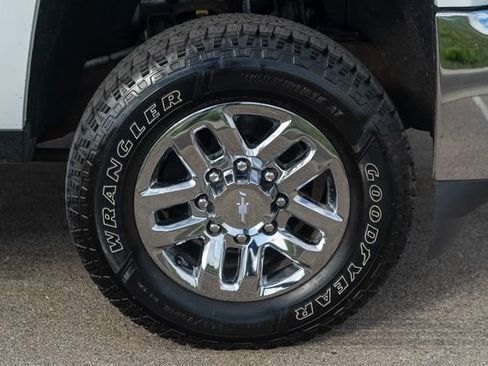 Used 2017 Chevrolet Silverado 2500 LT w/ LT Fleet Convenience Package image 11