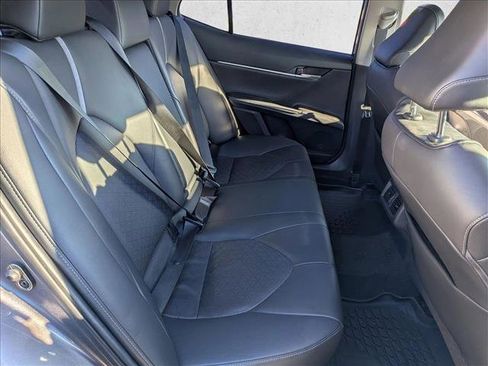 Used 2021 Toyota Camry XSE image 13