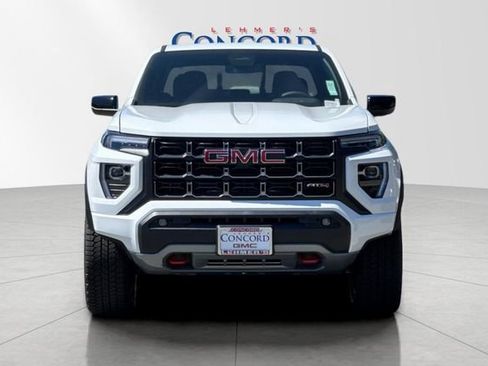 New 2026 GMC Canyon AT4 AWD/4WD image 9
