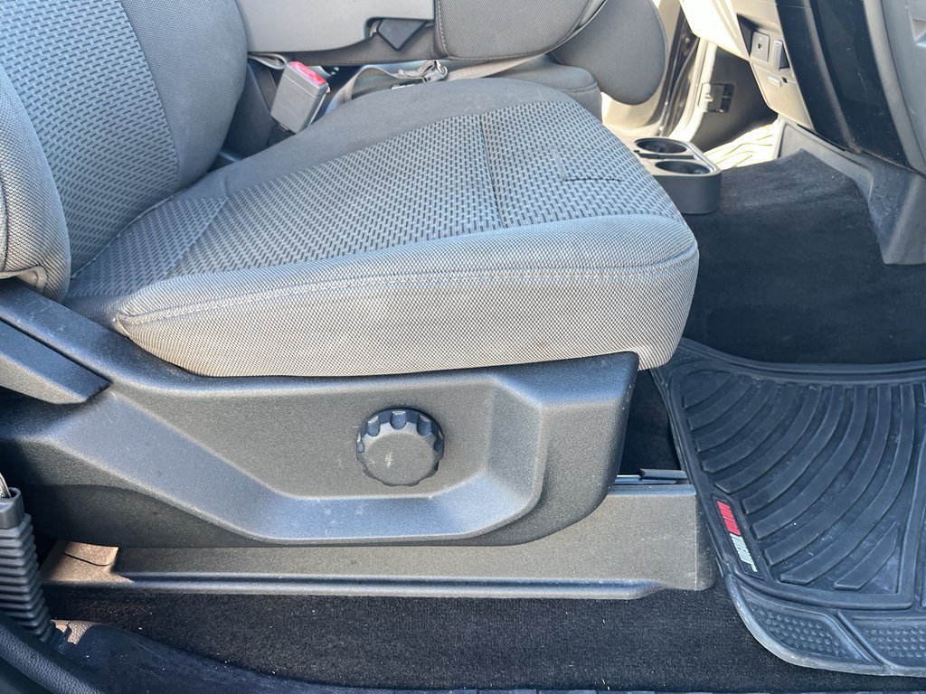 Used 2018 Ford F150 XLT AWD/4WD image 31