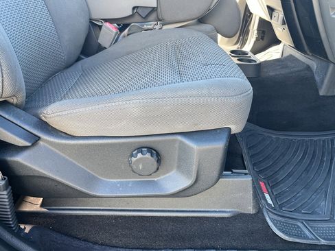 Used 2018 Ford F150 XLT image 31