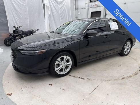 Used 2023 Honda Accord LX image 3