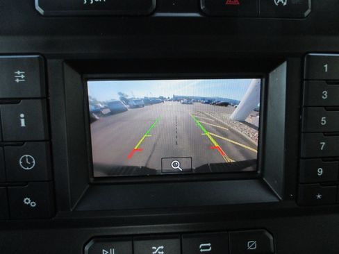 Used 2019 Ford F150 XL w/ Equipment Group 101A Mid AWD/4WD image 18