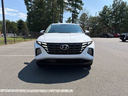 Used 2023 Hyundai Tucson SEL w/ Convenience Package AWD/4WD image 3