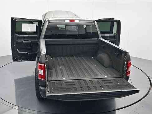 Used 2018 Ford F150 XLT w/ Equipment Group 302A Luxury AWD/4WD image 45