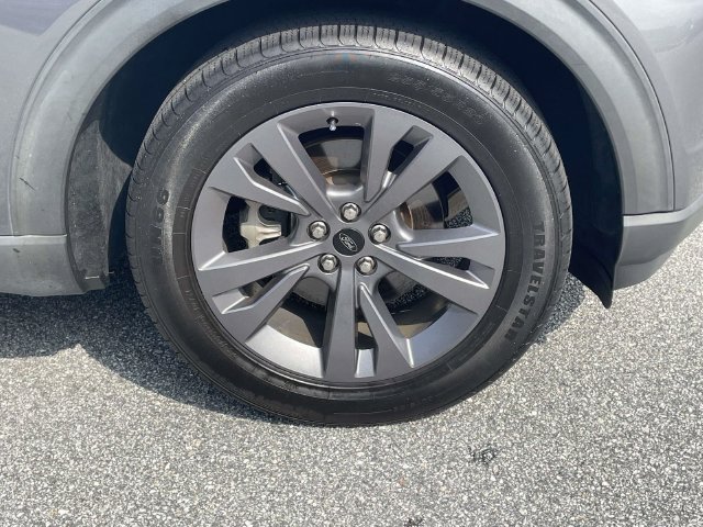 Used 2022 Ford Explorer XLT w/ Equipment Group 202A RWD image 8