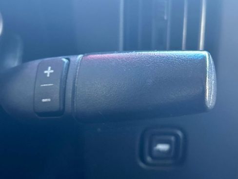 Used 2016 Chevrolet Express 3500 image 31