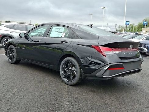 New 2026 Hyundai Elantra Sport FWD image 3
