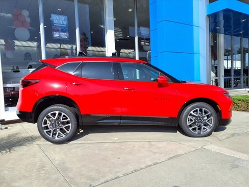 New 2025 Chevrolet Blazer RS w/ Enhanced Convenience Package image 3