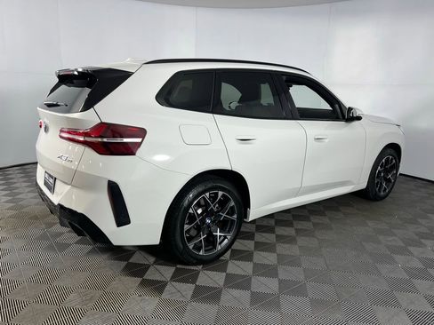 Used 2025 BMW X3 xDrive30i w/ M Sport Package image 6