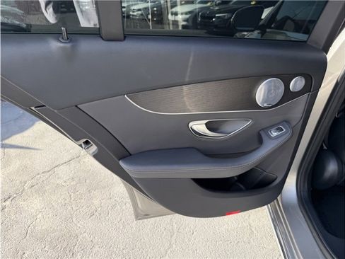 Used 2020 Mercedes-Benz C 300 Sedan w/ Premium Package image 19