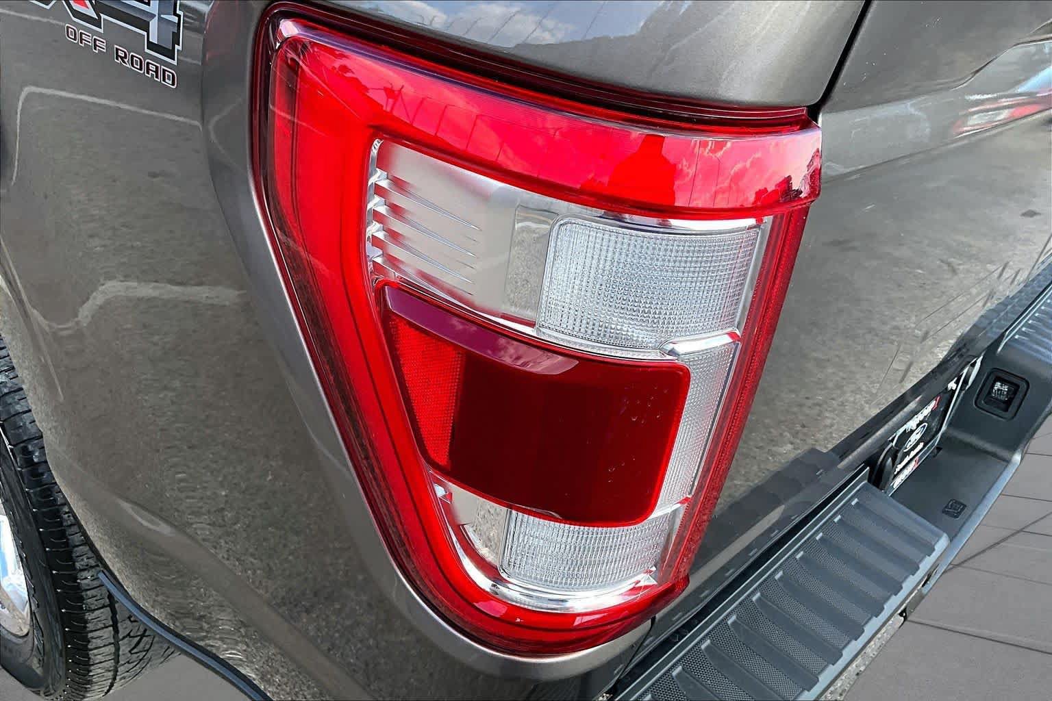 Used 2023 Ford F150 Lariat w/ Equipment Group 502A High AWD/4WD image 28