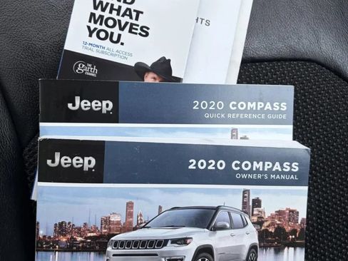 Used 2020 Jeep Compass Trailhawk w/ Cold Weather Group AWD/4WD image 22