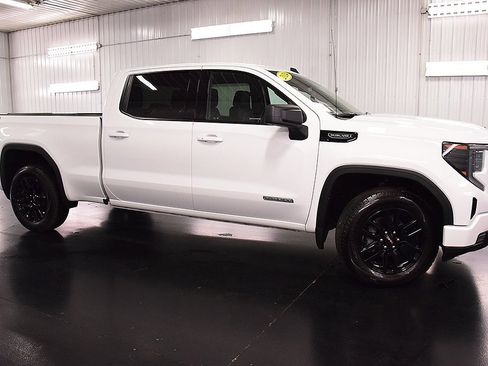 Used 2024 GMC Sierra 1500 Elevation image 9