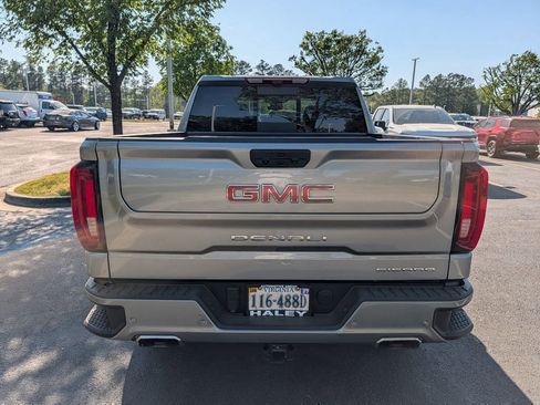 Used 2024 GMC Sierra 1500 Denali w/ Denali Reserve Package AWD/4WD image 7