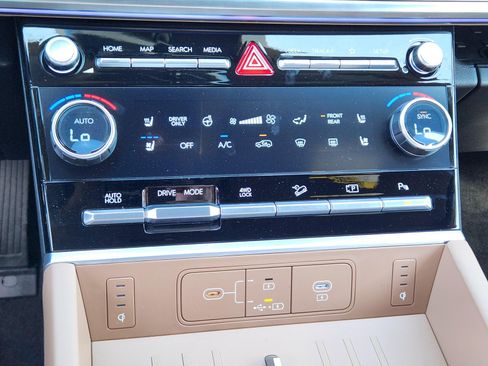 New 2026 Hyundai Santa Fe Calligraphy AWD/4WD image 47