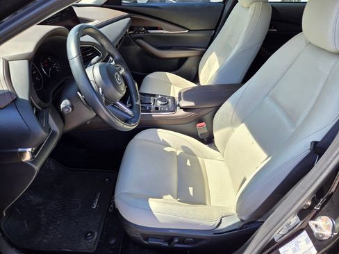 Used 2021 MAZDA CX-30 FWD 2.5 S w/ Premium Package image 6