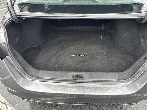 Used 2024 Nissan Sentra S image 27