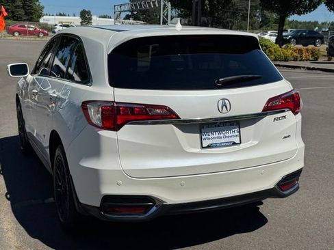 Used 2018 Acura RDX AWD w/ Advance Package image 4