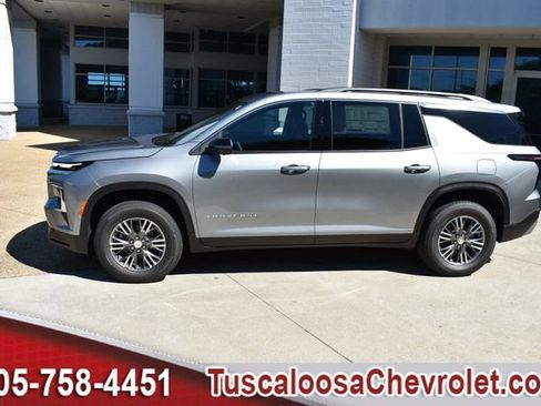 New 2026 Chevrolet Traverse LT w/ Driver Confidence Package image 6